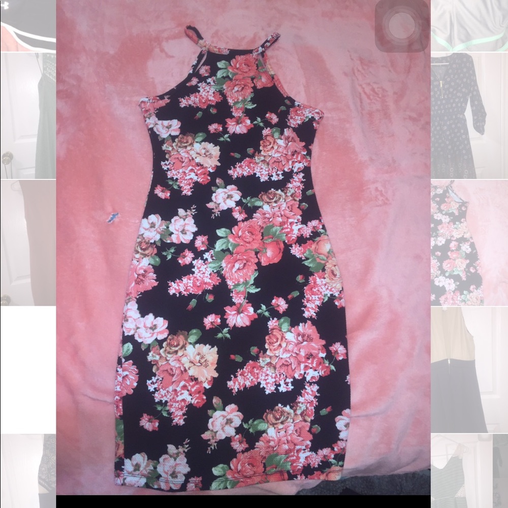 CUTE FLORAL TIGHT DRESS